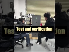 परीक्षणकर्ता मोबाइल फोन के माध्यम से लचीले स्टैकिंग और परिचालन डेटा की निगरानी का परीक्षण कर रहे हैं